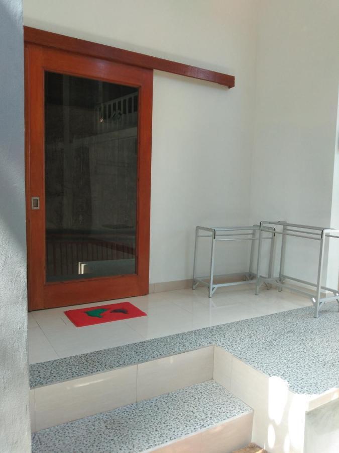 Dharma Yoga Homestay Dan Hostel Amed Екстериор снимка
